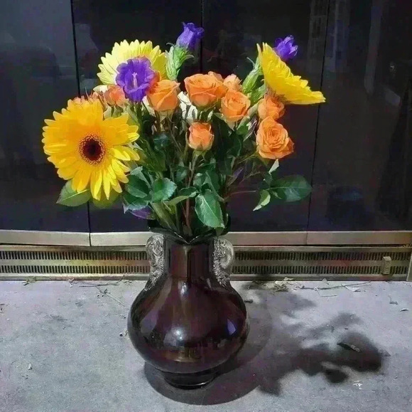 Amethyst Purple MCM Vase - Picture 1 of 10